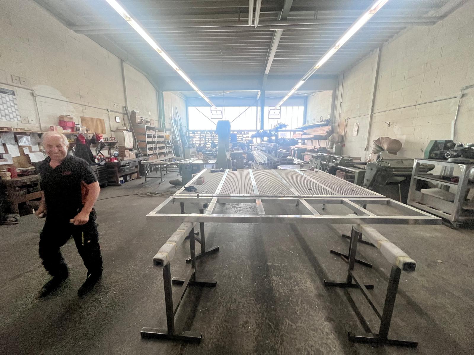 Torfertigung in der Werkstatt in Pleidelsheim
