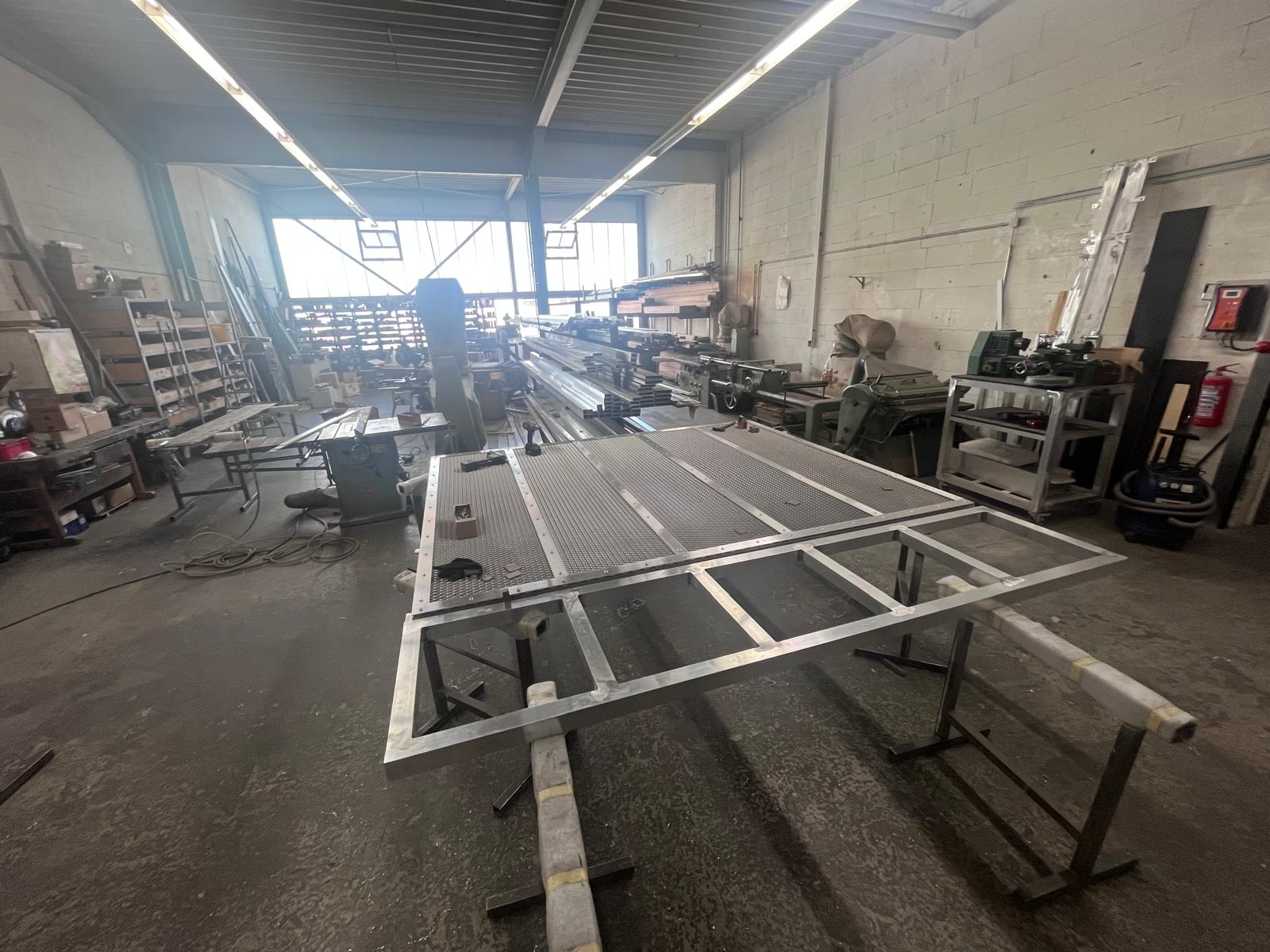 Torfertigung in der Werkstatt in Pleidelsheim